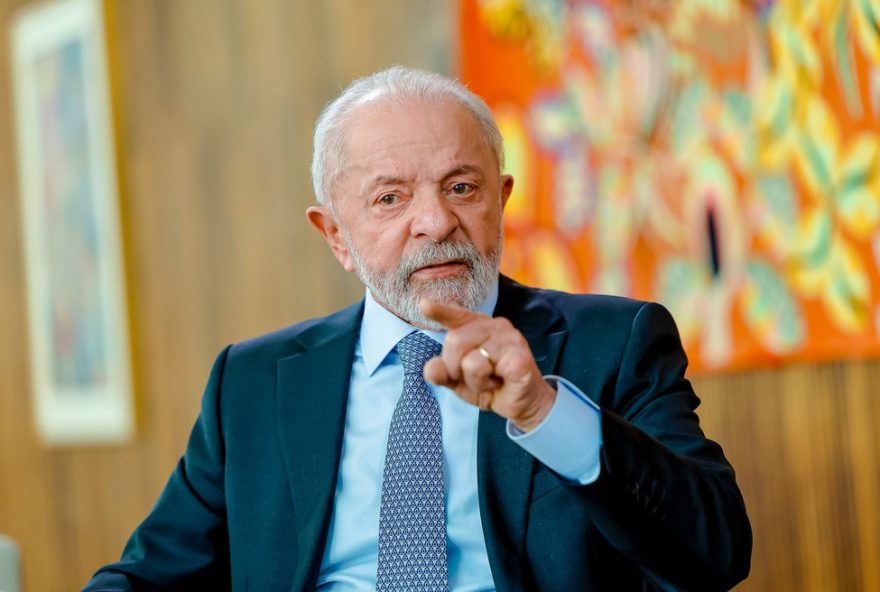 pesquisa-mostra-que-6025-sao-a-favor-de-aumentar-ir-para-super-ricos3B-7525-apoiam-isencao-para-quem-ganha-ate-r245-mil