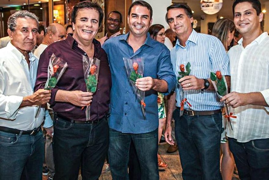 petistas-ironizam-a-possivel-candidatura-de-flavio-bolsonaro-a-presidencia petistas-ironizam-a-possivel-candidatura-de-flavio-bolsonaro-a-presidencia