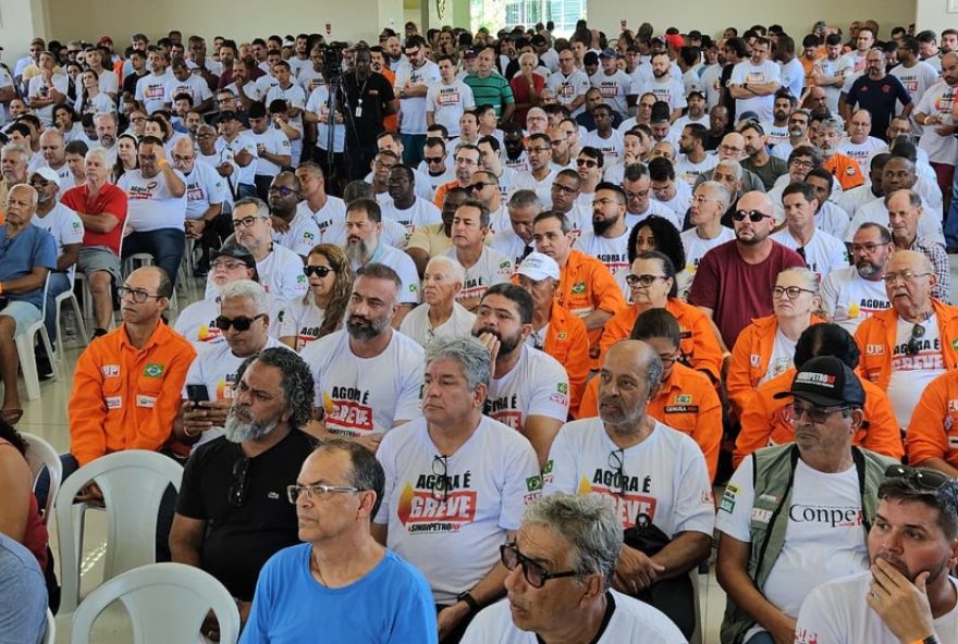 petroleiros-no-rj-mantem-greve-nacional-e-pressionam-petrobras-por-negociacoes-justas petroleiros-no-rj-mantem-greve-nacional-e-pressionam-petrobras-por-negociacoes-justas