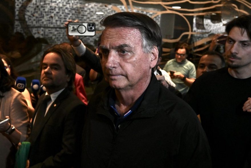 pf-abre-novo-inquerito-contra-bolsonaro-por-associar-lula-ao-ex-ditador-bashar-al-assad
