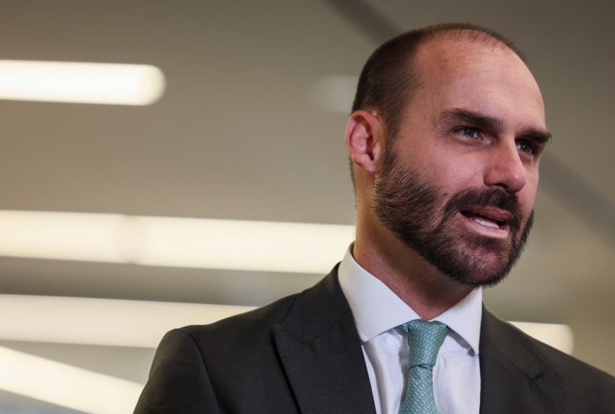 pf-indicia-bolsonaro-e-eduardo3B-silas-malafaia-e-alvo-de-busca-e-apreensao