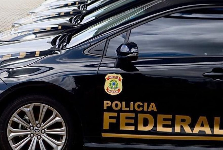 pf-prende-policiais-suspeitos-de-cobrar-propina-de-influenciadores-em-sp