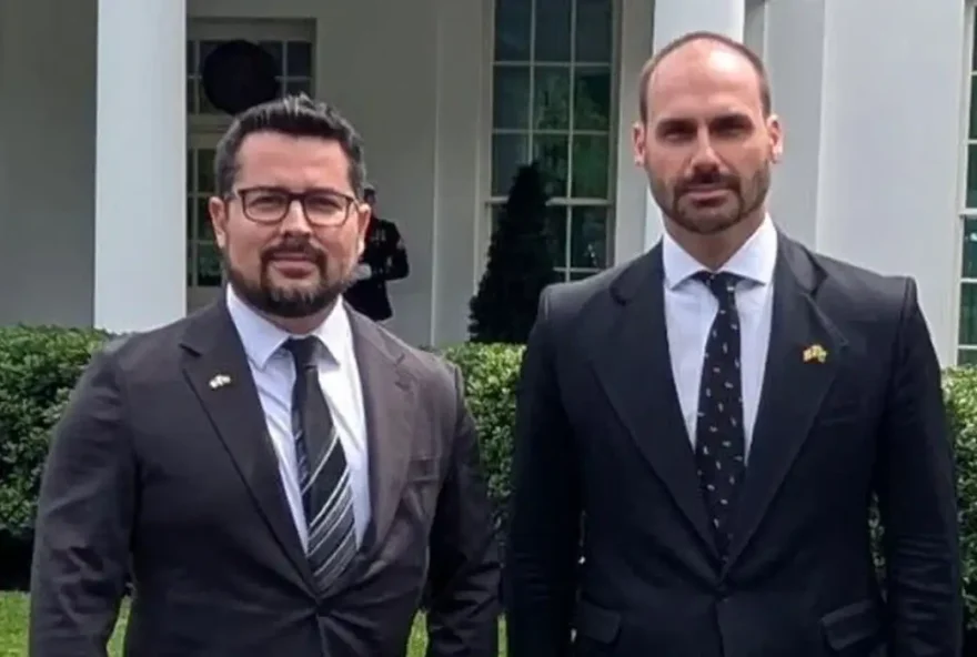 pgr-denuncia-eduardo-bolsonaro-e-paulo-figueiredo-por-coacao