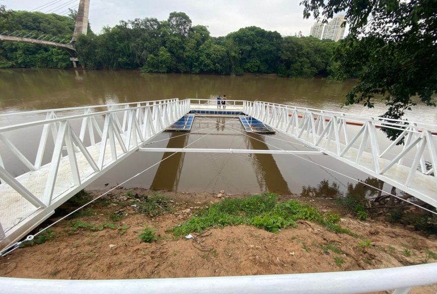 pier-do-rio-piracicaba-volta-a-funcionar-e-oferece-passeios-de-barco-na-cidade