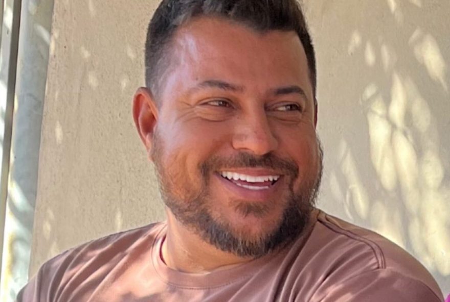 pintor-e-esfaqueado-e-morto-em-festa-de-ano-novo-em-guatapara2C-sp3A-suspeito-esta-foragido pintor-e-esfaqueado-e-morto-em-festa-de-ano-novo-em-guatapara2C-sp3A-suspeito-esta-foragido