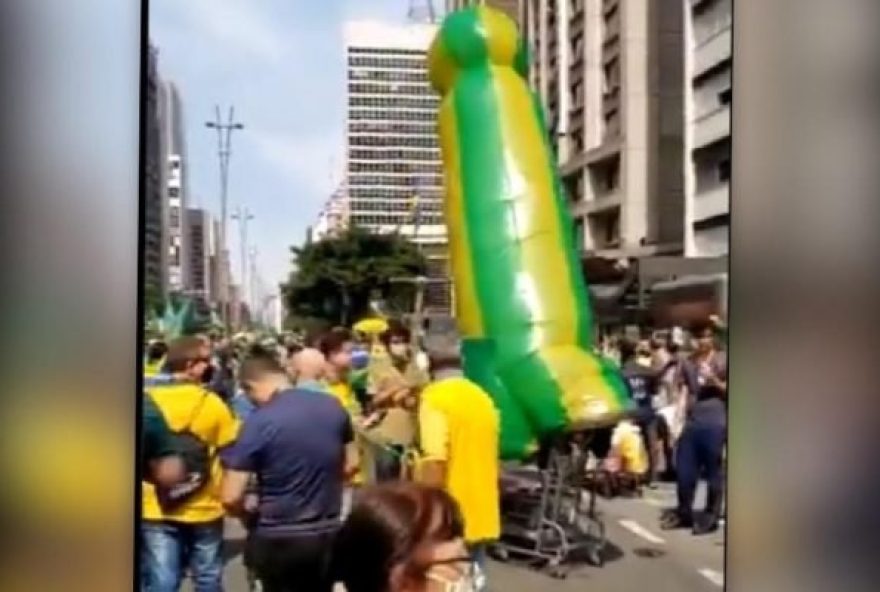 pirocao-avenida-paulista-manifestacao-sp-bolsonaristas-pro-bolsonaro-7-de-setembro-3-600x400