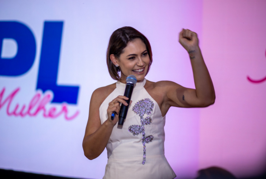 pl-suspende-apoio-a-ciro-gomes-apos-crise-com-michelle-bolsonaro pl-suspende-apoio-a-ciro-gomes-apos-crise-com-michelle-bolsonaro