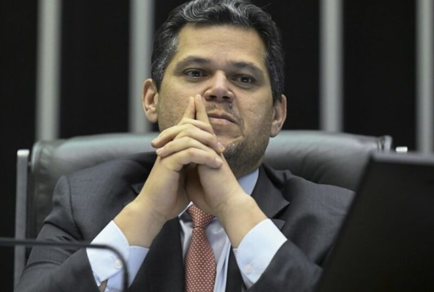 planalto-tenta-contornar-crise-com-senado-apos-declaracoes-de-alcolumbre planalto-tenta-contornar-crise-com-senado-apos-declaracoes-de-alcolumbre