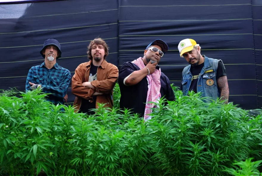 planet-hemp-revisita-30-anos-de-fumaca-no-goiania-arena
