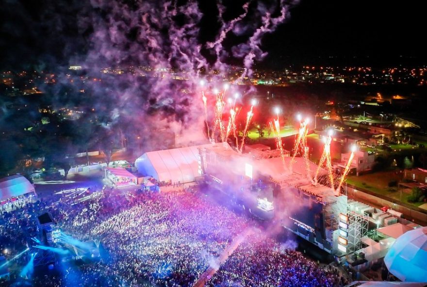 planeta-atlantida-20263A-evento-imperdivel-em-10-dias-com-grandes-nomes-da-musica