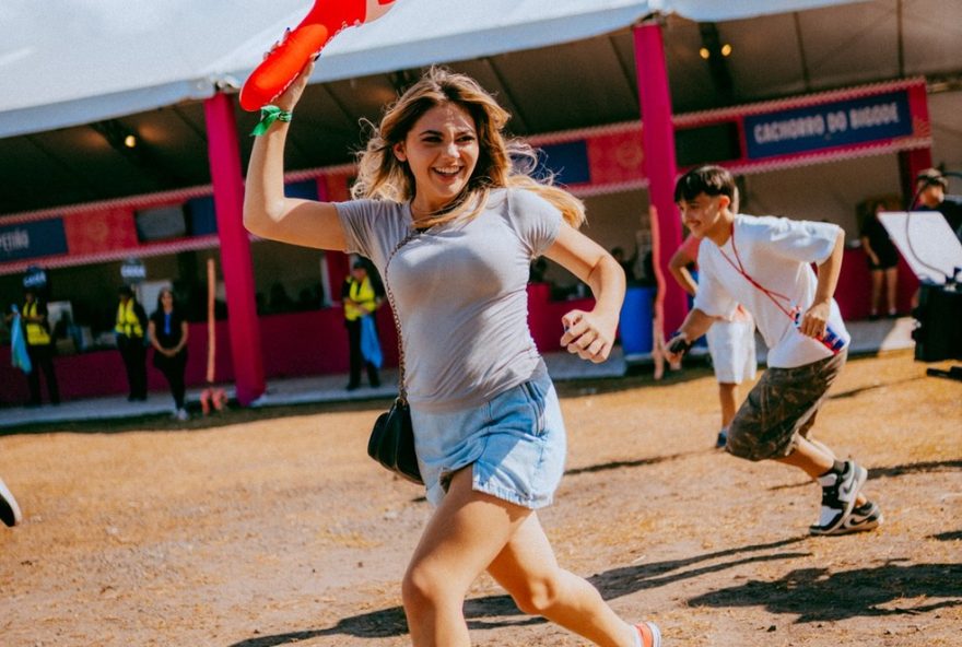 planeta-atlantida-20263A-portoes-abertos-para-o-segundo-dia-com-belo2C-ludmilla-e-alok planeta-atlantida-20263A-portoes-abertos-para-o-segundo-dia-com-belo2C-ludmilla-e-alok