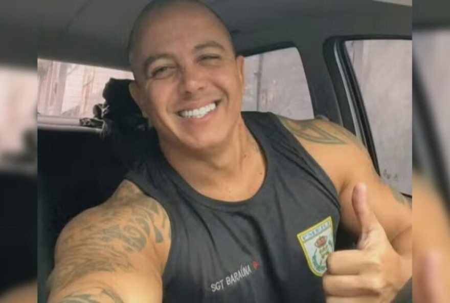 pm-acusado-de-matar-feirante-na-penha-e-julgado3B-mae-pede-justica0A0Acomo-posso-te-ajudar3F