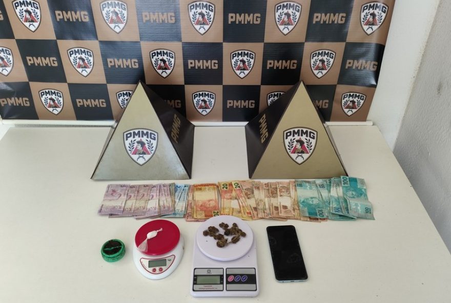 pm-prende-11-pessoas-e-apreende-drogas-em-operacao-em-timoteo2C-vale-do-aco pm-prende-11-pessoas-e-apreende-drogas-em-operacao-em-timoteo2C-vale-do-aco