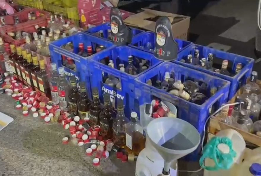 pm-prende-suspeito-de-falsificar-bebidas-alcoolicas-no-df3A-homem-admitiu-adulteracoes