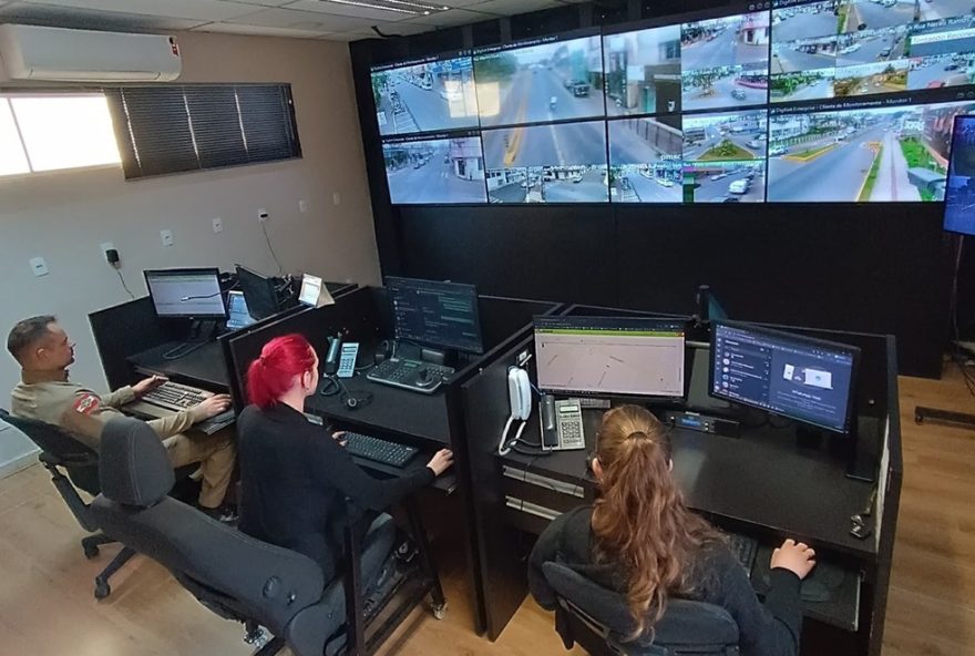 pmsc-abre-selecao-para-484-auxiliares-administrativos-temporarios