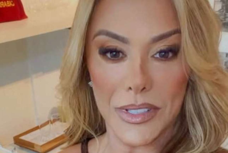 poliana-rocha3A-a-influenciadora-que-prioriza-os-netos-com-amor-e-carinho poliana-rocha3A-a-influenciadora-que-prioriza-os-netos-com-amor-e-carinho