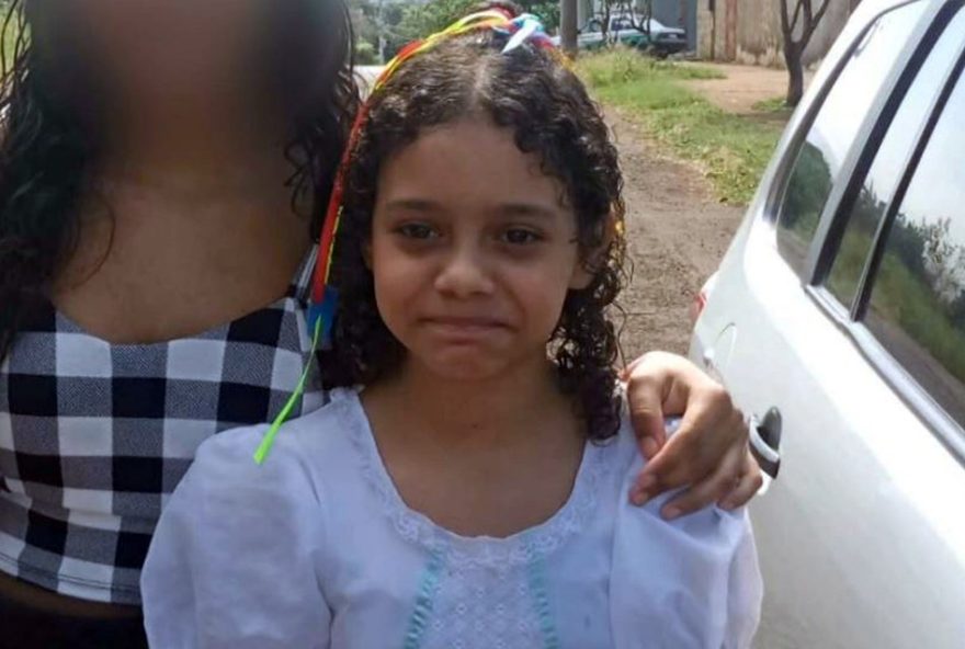 policia-aponta-padrasto-como-unico-suspeito-em-caso-de-estupro-e-morte-de-enteada-de-11-anos-em-serrana2C-sp policia-aponta-padrasto-como-unico-suspeito-em-caso-de-estupro-e-morte-de-enteada-de-11-anos-em-serrana2C-sp