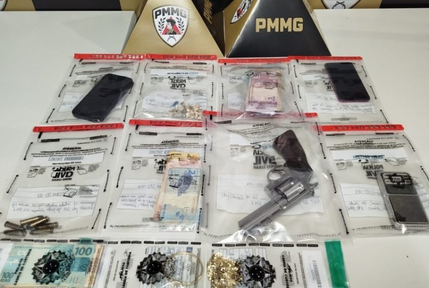policia-apreende-drogas2C-armas-e-dinheiro-em-operacoes-contra-trafico-em-gv3A-confira-detalhes policia-apreende-drogas2C-armas-e-dinheiro-em-operacoes-contra-trafico-em-gv3A-confira-detalhes