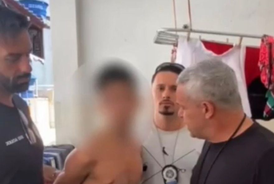 policia-apreende-menor-envolvido-em-assalto-no-rio policia-apreende-menor-envolvido-em-assalto-no-rio