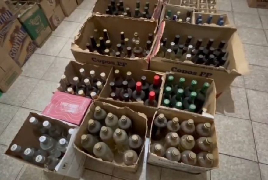 policia-civil-apreende-100-garrafas-de-bebidas-falsificadas-em-operacao-em-itu-sp-ninguem-e-preso