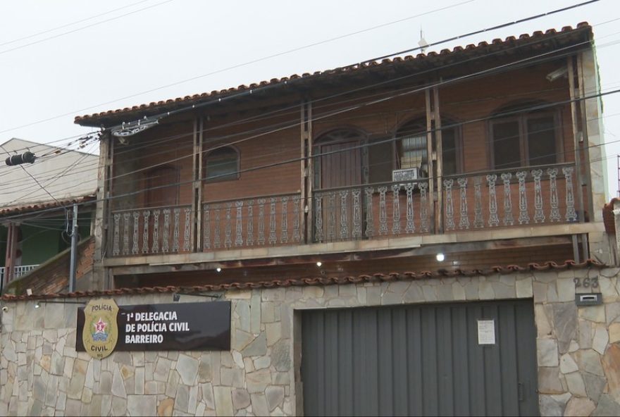 policia-civil-de-minas-gerais-investiga-sumico-de-220-armas-de-fogo-na-delegacia-do-barreiro2C-em-belo-horizonte