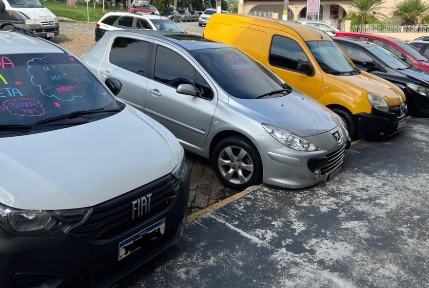 policia-civil-de-mogi-das-cruzes-realiza-operacao-em-loja-de-veiculos-suspeita-de-golpes-milionarios