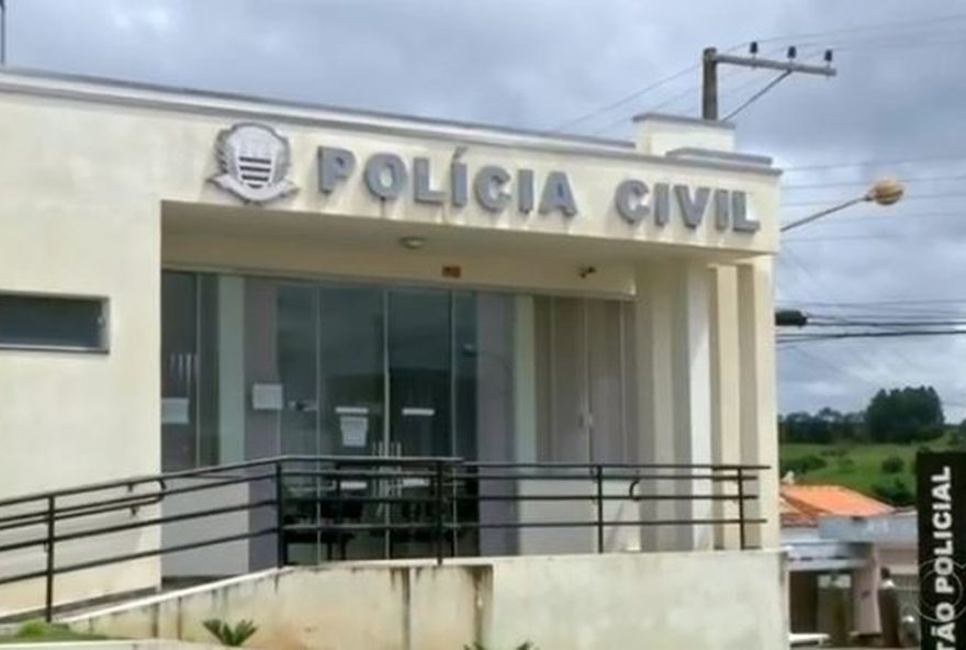 policia-civil-de-piraju-investiga-grupo-acusado-de-divulgar-imagens-intimas-sem-autorizacao3A-caso-22fonte-vazia22-em-destaque.-ajude-a-combater-crimes-virtuais