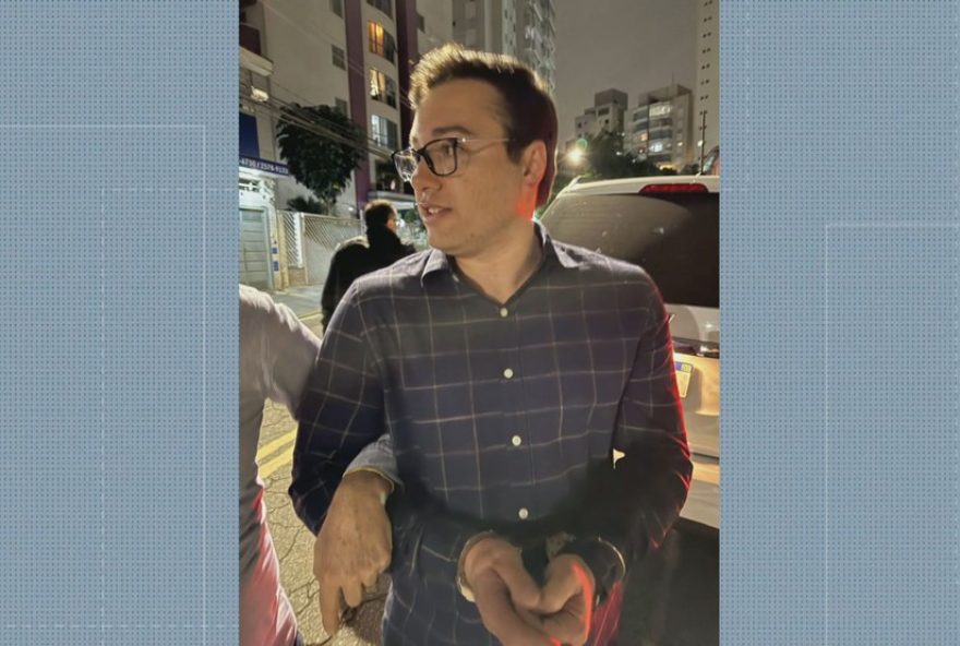 policia-civil-desarticula-esquema-de-lavagem-de-dinheiro-e-trafico-de-armas-ligado-ao-comando-vermelho-em-operacao-no-rio-de-janeiro
