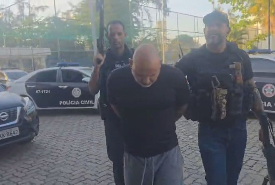 policia-civil-do-rj-prende-agiota-por-extorsao-com-ameacas-de-morte policia-civil-do-rj-prende-agiota-por-extorsao-com-ameacas-de-morte