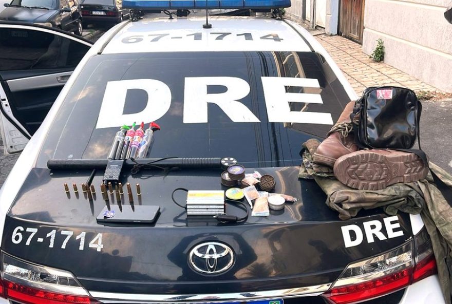 policia-civil-prende-12-membros-do-comando-vermelho-na-zona-oeste-do-rj