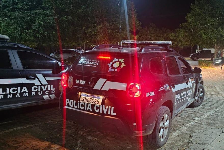 policia-civil-realiza-operacao-assum-preto-contra-homicidio-em-pe-e-rj3A-05-mandados-de-prisao-executados