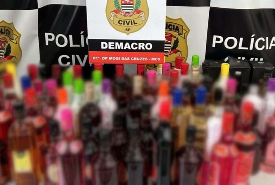 policia-civil-realiza-operacao-poison-contra-venda-de-bebidas-adulteradas-no-alto-tiete3A-garrafas-apreendidas-e-fiscalizacao-intensa