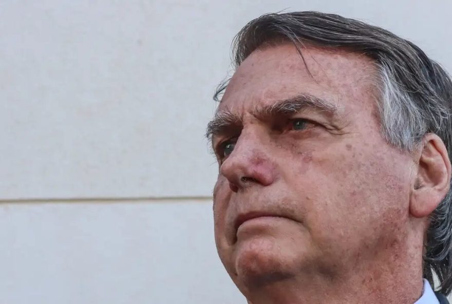 policia-dentro-de-casa-e-desejo-de-humilhar2C-tipico-de-ditadores