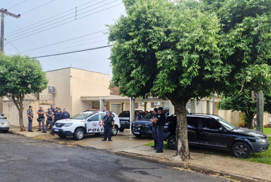 policia-desmonta-esquema-de-drogas-e-lavagem-de-dinheiro-em-imoveis-abandonados-em-rancharia policia-desmonta-esquema-de-drogas-e-lavagem-de-dinheiro-em-imoveis-abandonados-em-rancharia