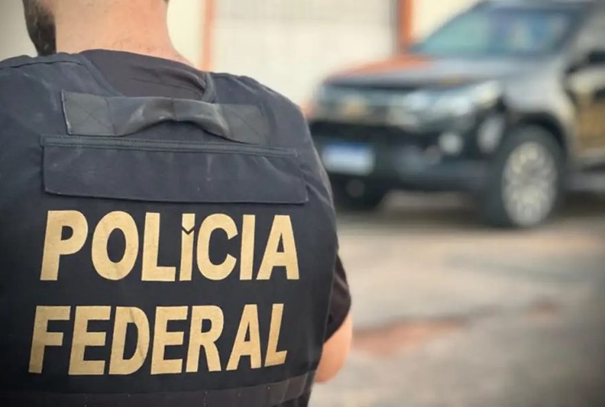 policia-federal-afasta-agentes-em-operacao-contra-extorsao-no-rio-de-janeiro policia-federal-afasta-agentes-em-operacao-contra-extorsao-no-rio-de-janeiro