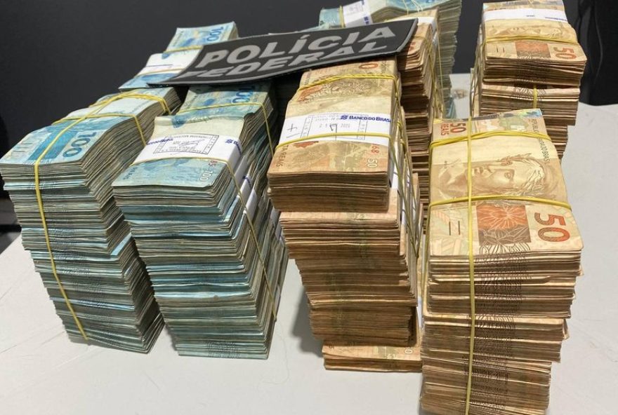 policia-federal-prende-dupla-suspeita-de-lavagem-de-dinheiro-em-ze-doca2C-maranhao policia-federal-prende-dupla-suspeita-de-lavagem-de-dinheiro-em-ze-doca2C-maranhao