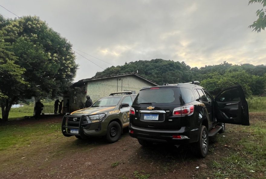 policia-federal-prende-oito-suspeitos-por-conflitos-em-terra-indigena-carreteiro-no-rs