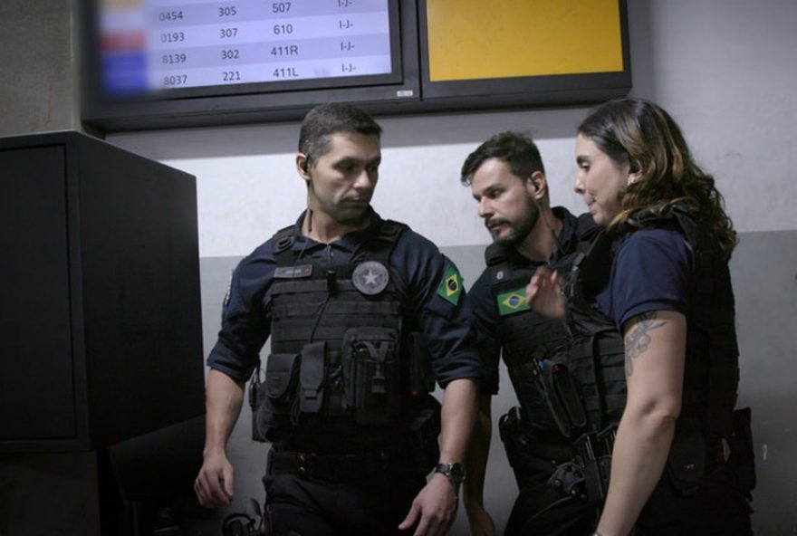 policia-federal-proibe-gravacoes-da-serie-22aeroporto3A-area-restrita22-em-aeroportos-brasileiros policia-federal-proibe-gravacoes-da-serie-22aeroporto3A-area-restrita22-em-aeroportos-brasileiros