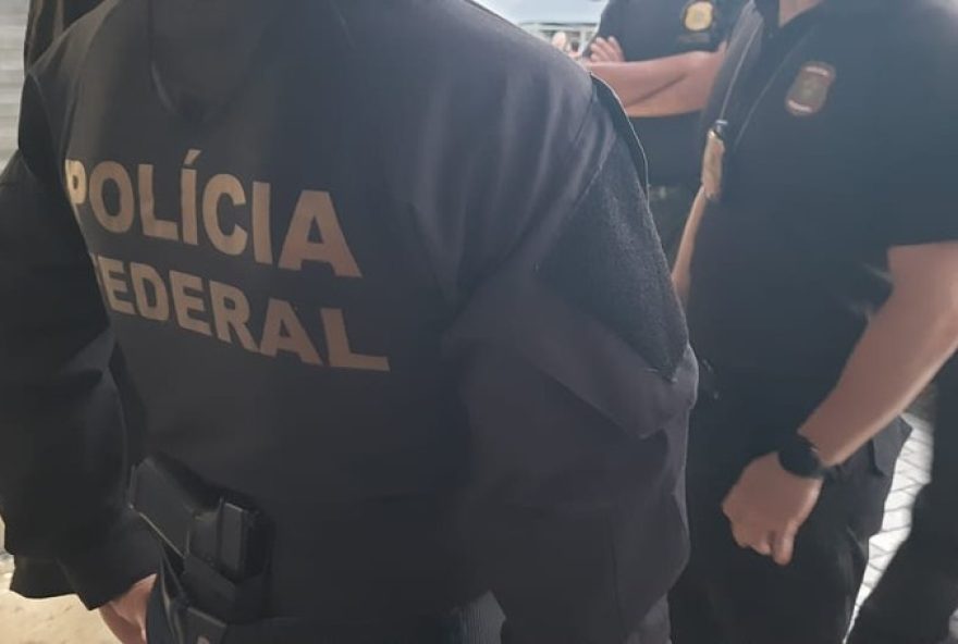 policia-federal-realiza-operacao-contra-lavagem-de-dinheiro-de-organizacao-criminosa-italiana-no-ceara-e-rio-grande-do-norte