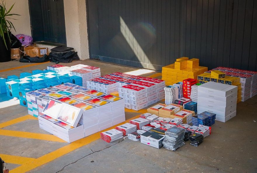 policia-militar-apreende-r24-500-mil-em-eletronicos-contrabandeados-em-piracicaba3A-seis-suspeitos-detidos