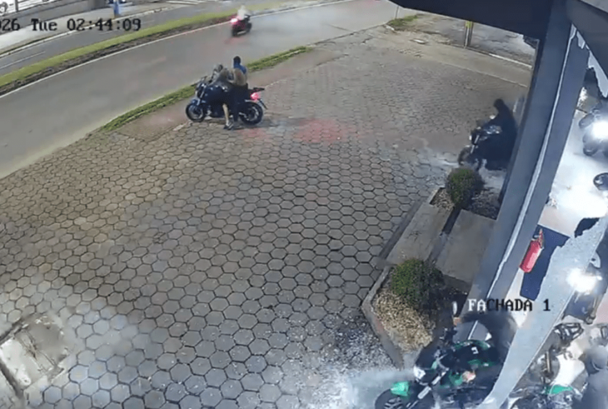 policia-militar-de-sc-detem-sete-suspeitos-e-recupera-10-motos-apos-roubo-em-concessionaria policia-militar-de-sc-detem-sete-suspeitos-e-recupera-10-motos-apos-roubo-em-concessionaria