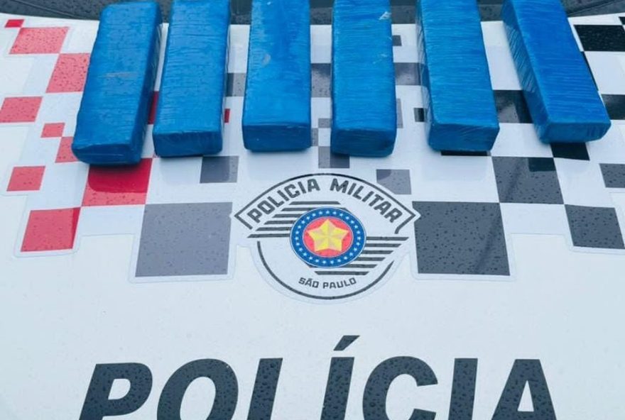 policia-militar-de-ubatuba-realiza-apreensao-de-quase-seis-quilos-de-maconha-no-bairro-ipiranguinha2C-em-mais-um-golpe-contra-o-trafico