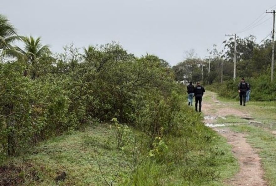 policia-militar-realiza-operacao-no-complexo-da-reta-velha-em-busca-de-responsaveis-pelo-assassinato-do-cabo-flavio-teixeira
