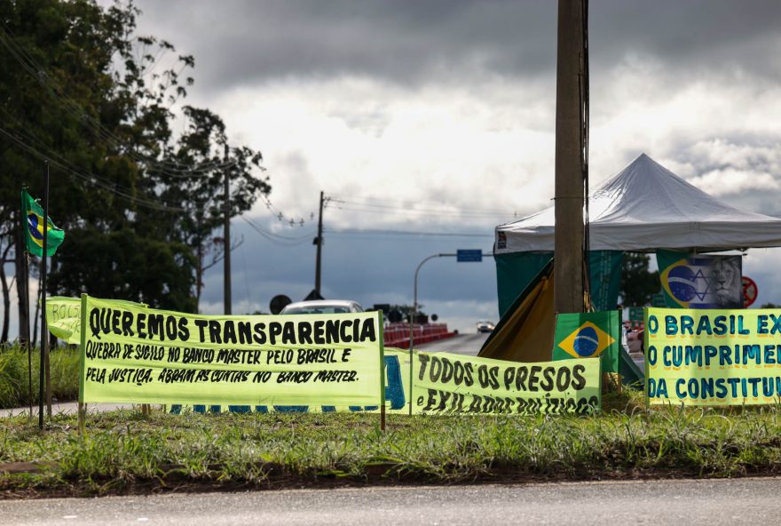 policia-monitora-convocacoes-para-atos-na-papudinha3A-inteligencia-da-pm-em-alerta policia-monitora-convocacoes-para-atos-na-papudinha3A-inteligencia-da-pm-em-alerta