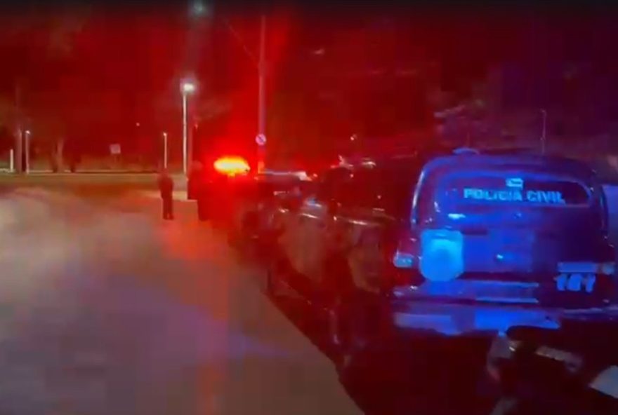 policia-prende-11-integrantes-do-bdm-em-simoes-filho policia-prende-11-integrantes-do-bdm-em-simoes-filho