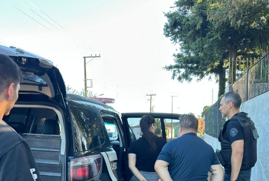 policia-prende-gerente-e-funcionario-de-banco-em-fraude-milionaria-no-rs policia-prende-gerente-e-funcionario-de-banco-em-fraude-milionaria-no-rs