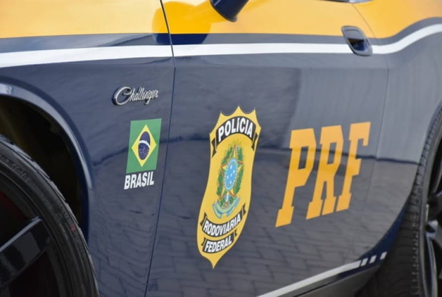 policia-rodoviaria-federal-prende-assassino-e-homem-com-arma-ilegal-em-fiscalizacao-na-br-040-e-br-060-no-df