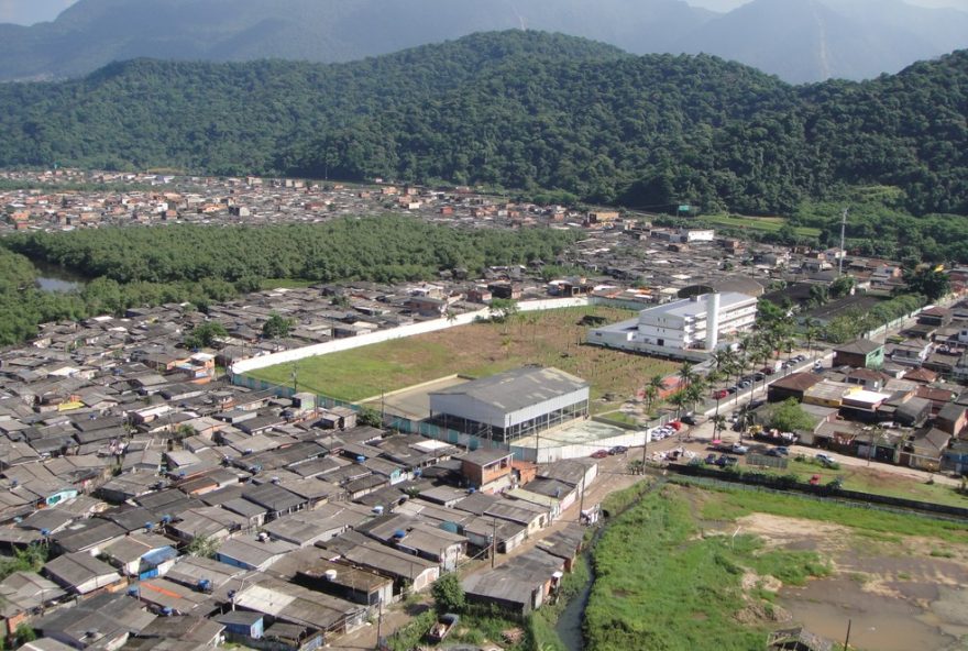 policial-da-pm-e-morto-com-tiro-na-cabeca-em-cubatao-sp3A-suspeitos-ainda-nao-foram-presos