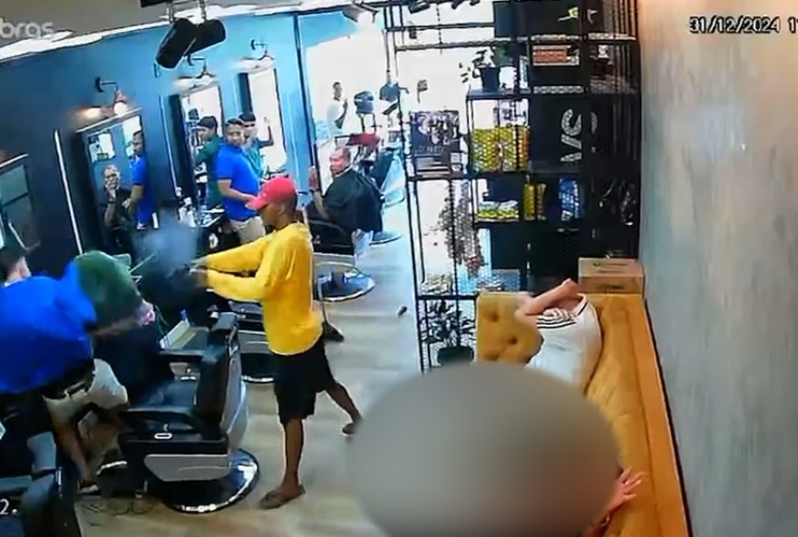 policial-do-piaui-e-baleado-em-assalto-dentro-de-barbearia-em-timon3A-video-chocante-e-busca-por-criminosos