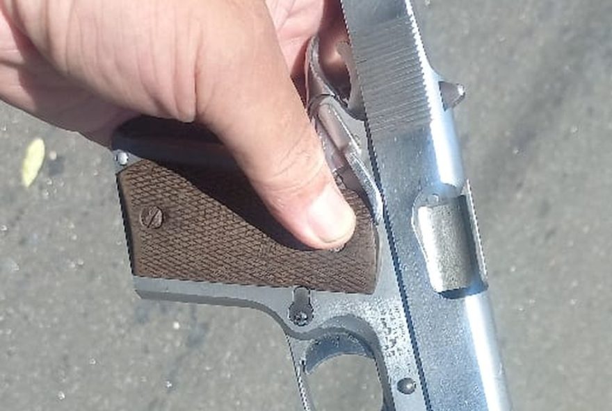 policial-em-acao3A-suspeito-de-assalto-e-baleado-na-tijuca-video0A policial-em-acao3A-suspeito-de-assalto-e-baleado-na-tijuca-video0A